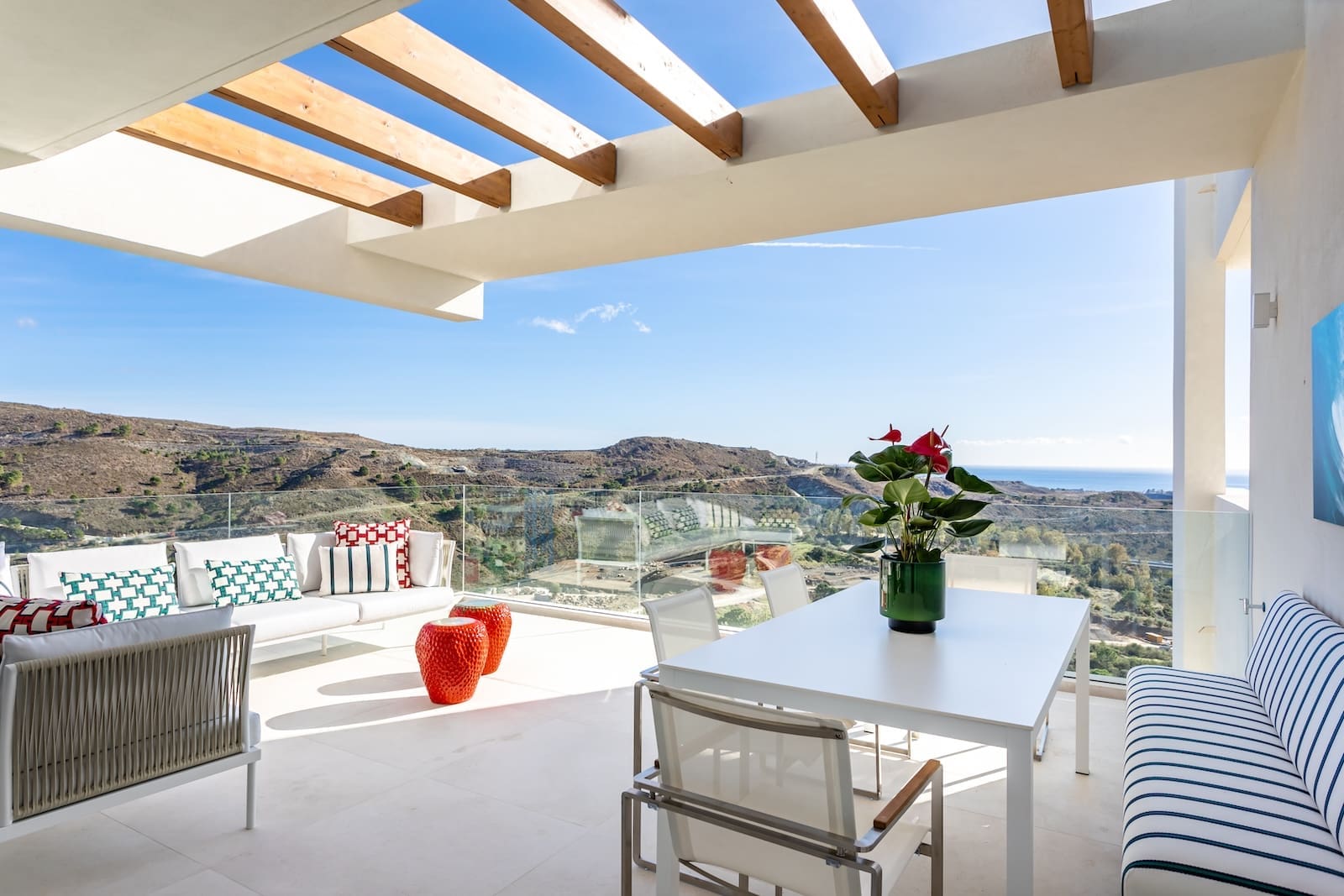 Marbella Club Hills: Exclusieve Appartementen & Penthouses