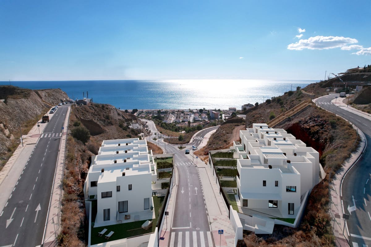Geschakelde nieuwbouwwoning in Rincón de la Victoria – MDR-1162