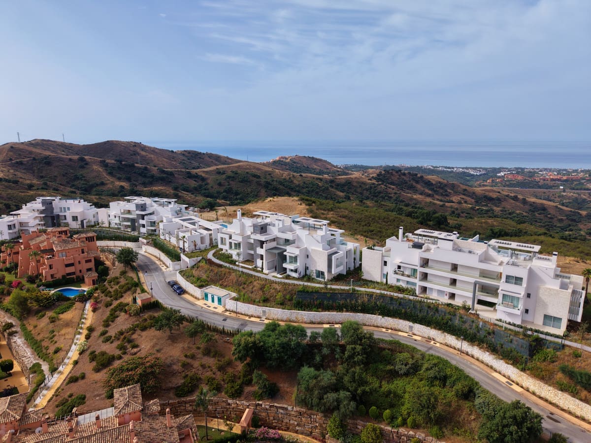 New-Construction Apartments in Ojén – MDR-1222