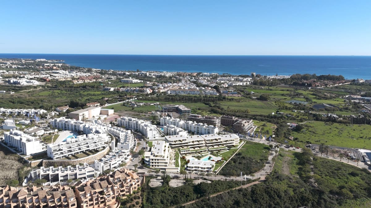 New-construction ground-floor apartment in Cancelada – MDR-1086