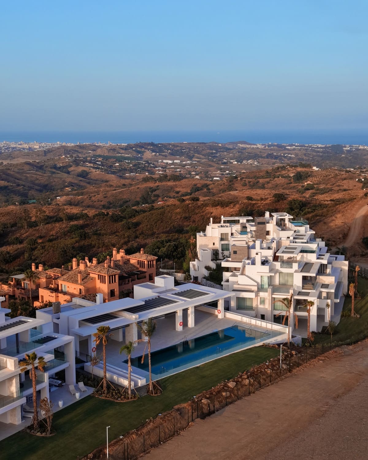 New-Construction Apartments in Ojén – MDR-1222