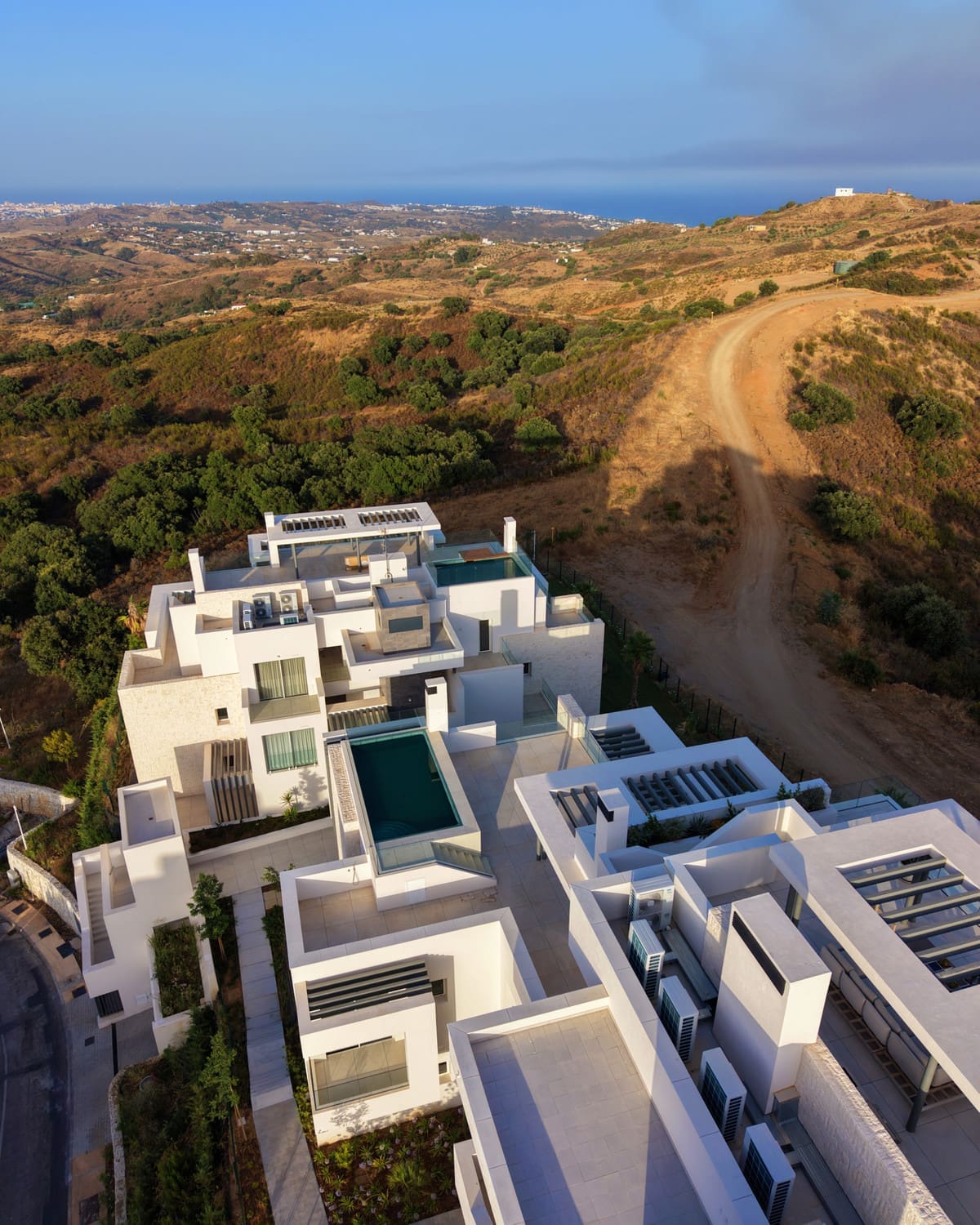 New-Construction Apartments in Ojén – MDR-1222