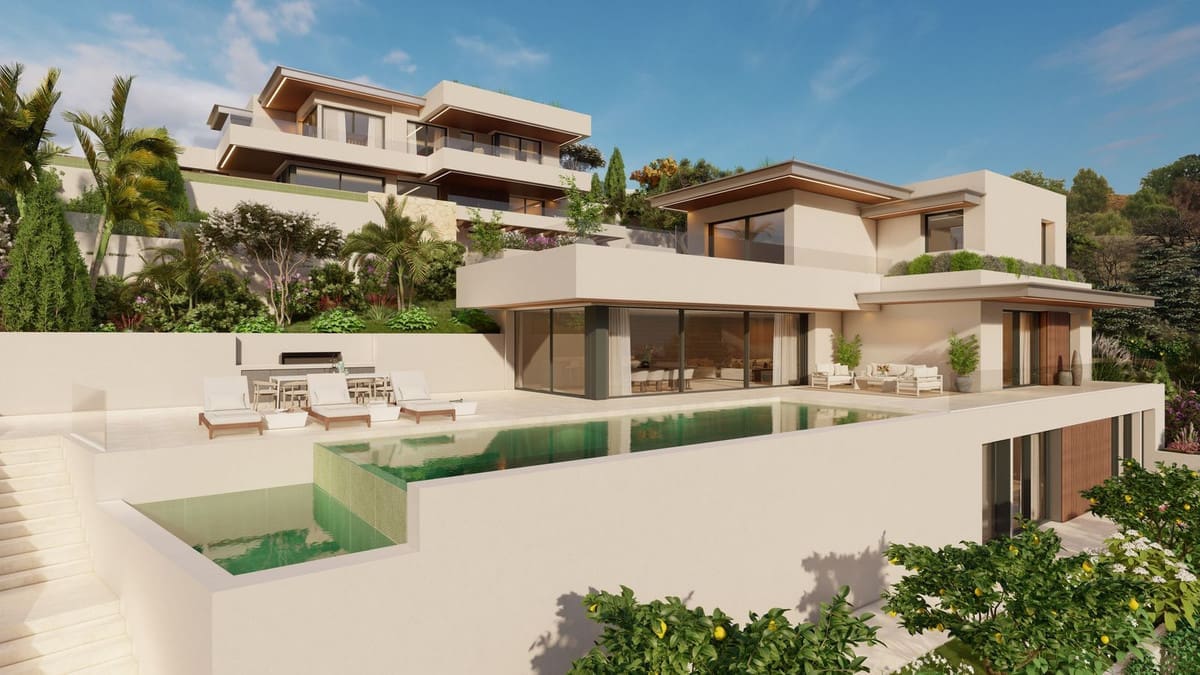 Newly Built Villa in Altos de los Monteros – MDR-1449