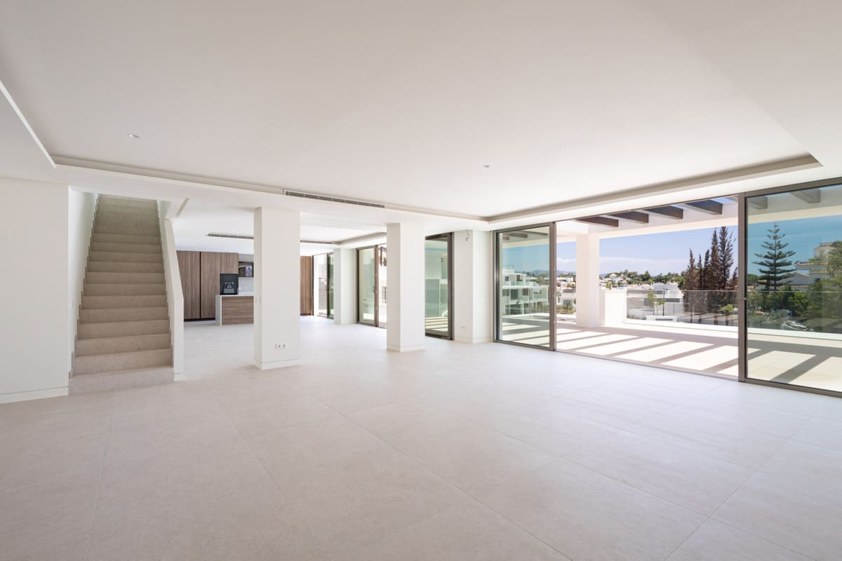 Nieuwbouw in Marbella – R4442179