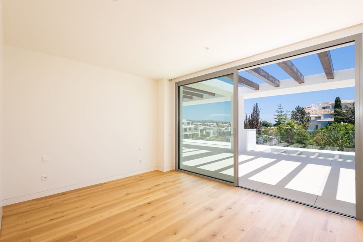 Nieuwbouw in Marbella – R4442179