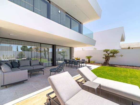 New Construction in San Pedro de Alcántara – R5018266