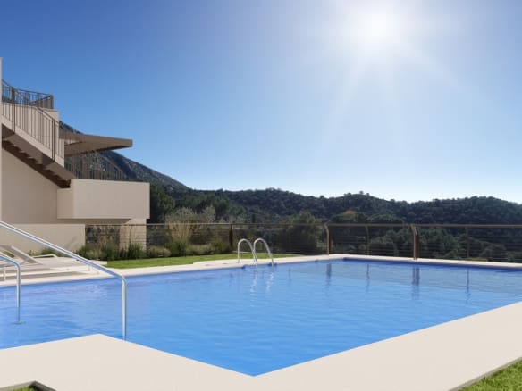 New-Construction Apartments in Istu00e1n – MDR-1074