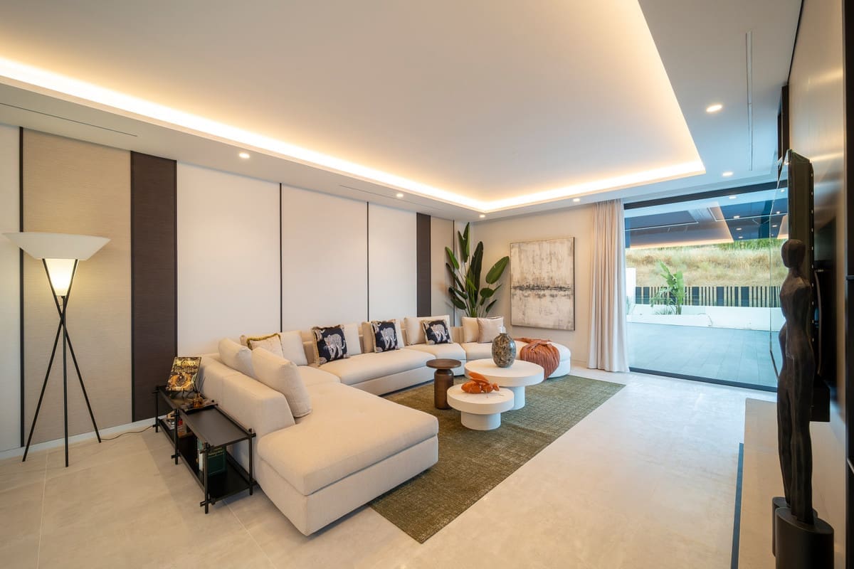 Nieuwbouwvilla in El Paraiso – MDR-1426