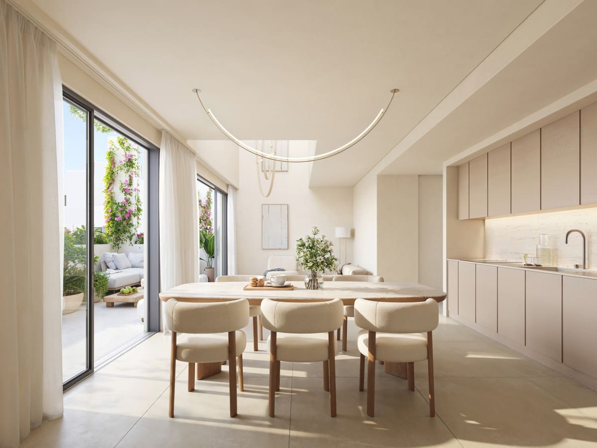 New-Construction Apartments on the New Golden Mile – MDR-1093
