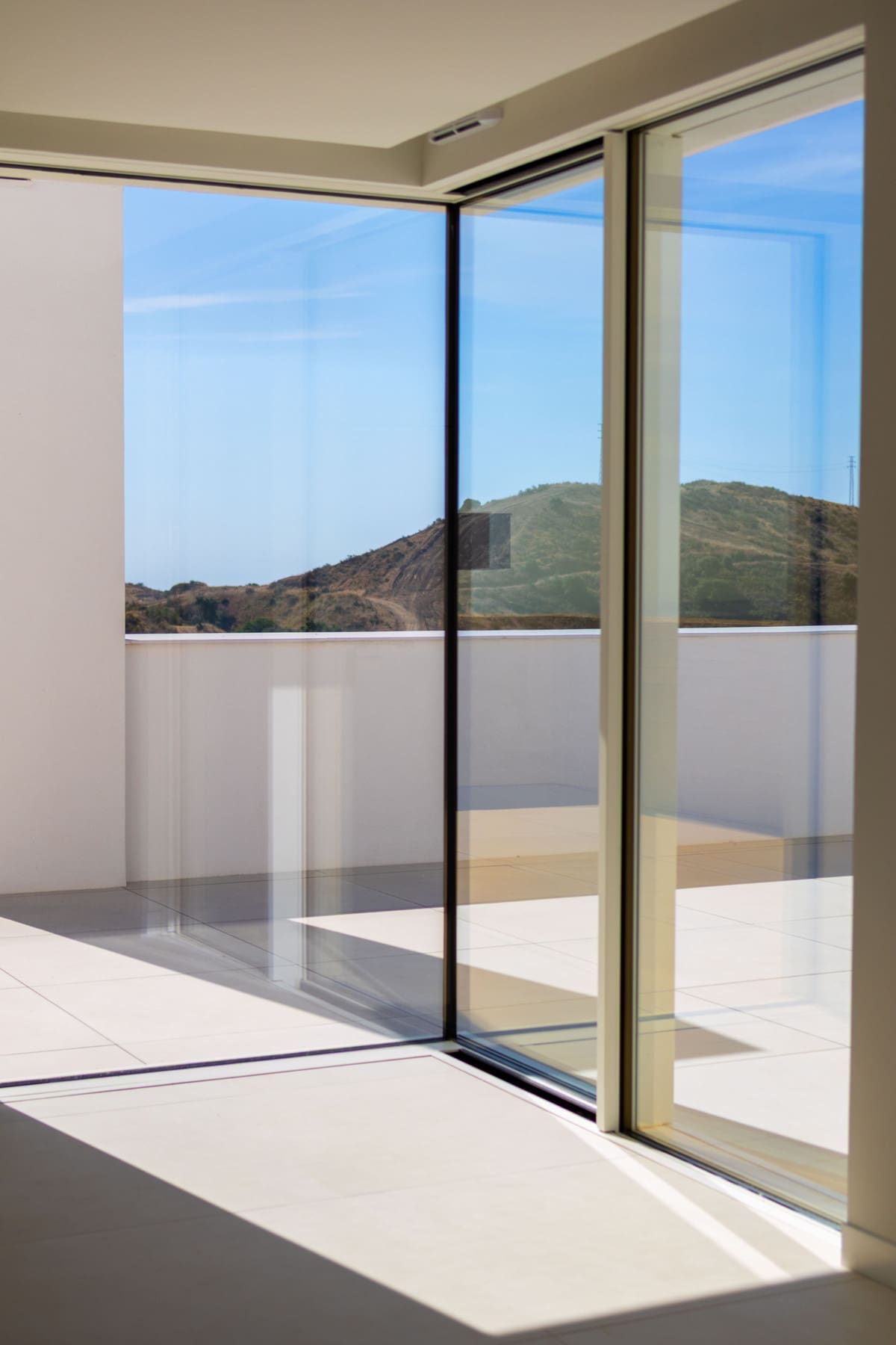 New-Construction Apartments in Ojén – MDR-1222