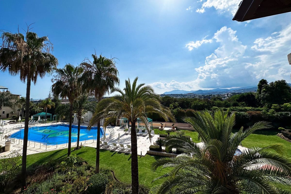 The Golden Mile, Costa del Sol, Málaga