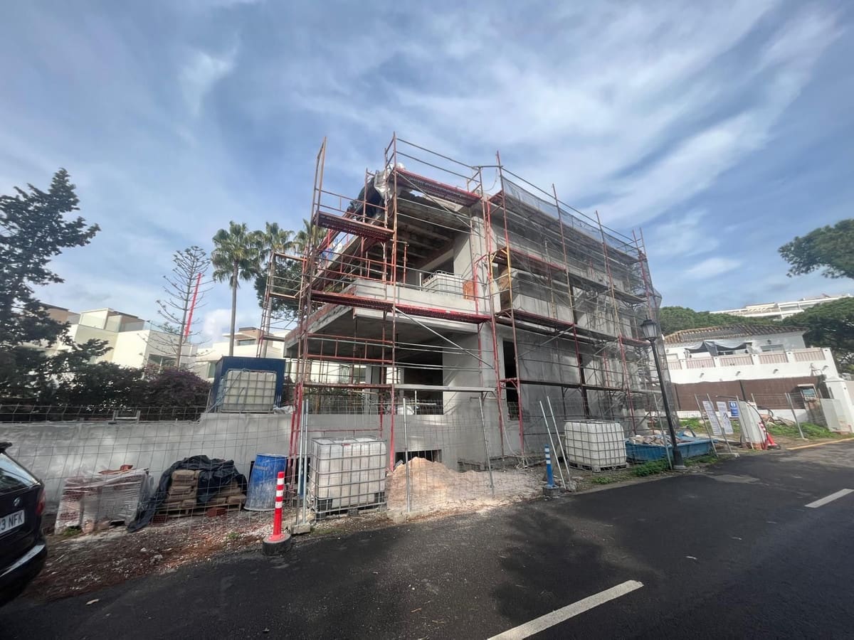 New-Construction Villa in Marbella – MDR-1337