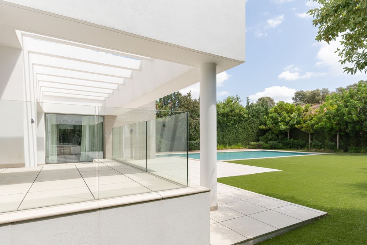 Nieuwbouwvilla in Estepona – MDR-1936
