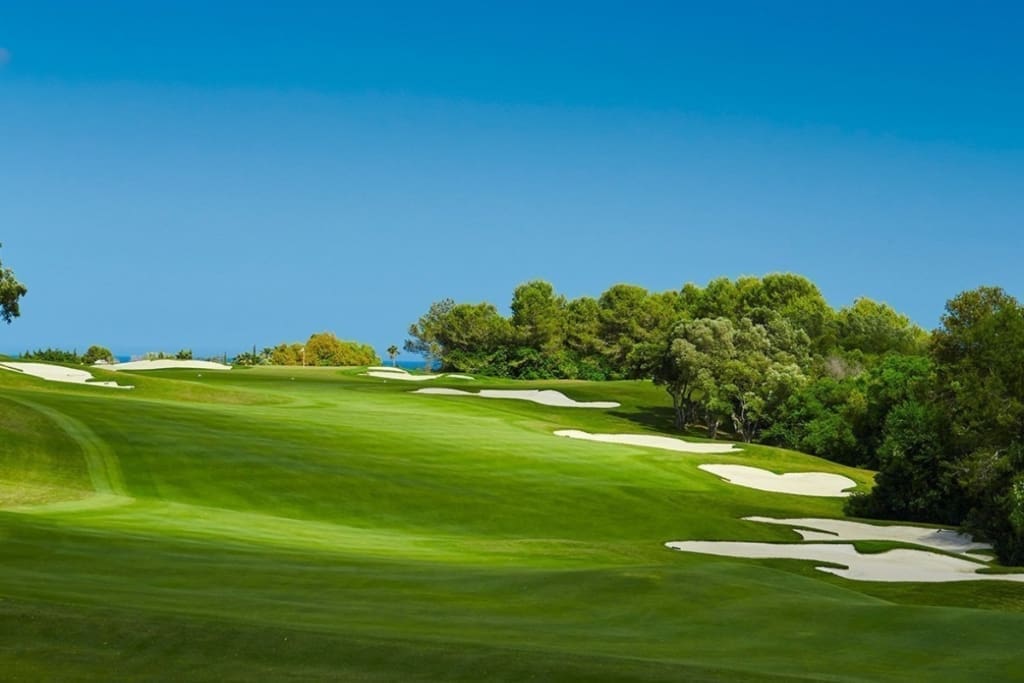 Costa del Golf MDR Luxury Homes, Hole 11 Valderrama Sotogrande